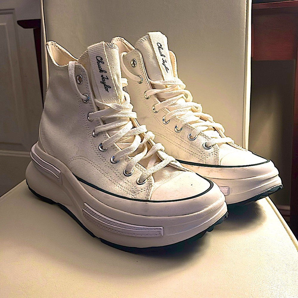 Converse Chuck Taylor Platforms Off White